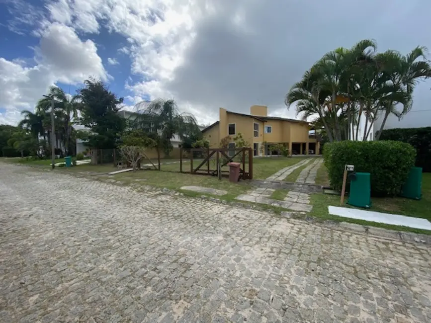 Foto 3 de Casa de Condomínio com 4 quartos à venda, 318m2 em Camacari - BA