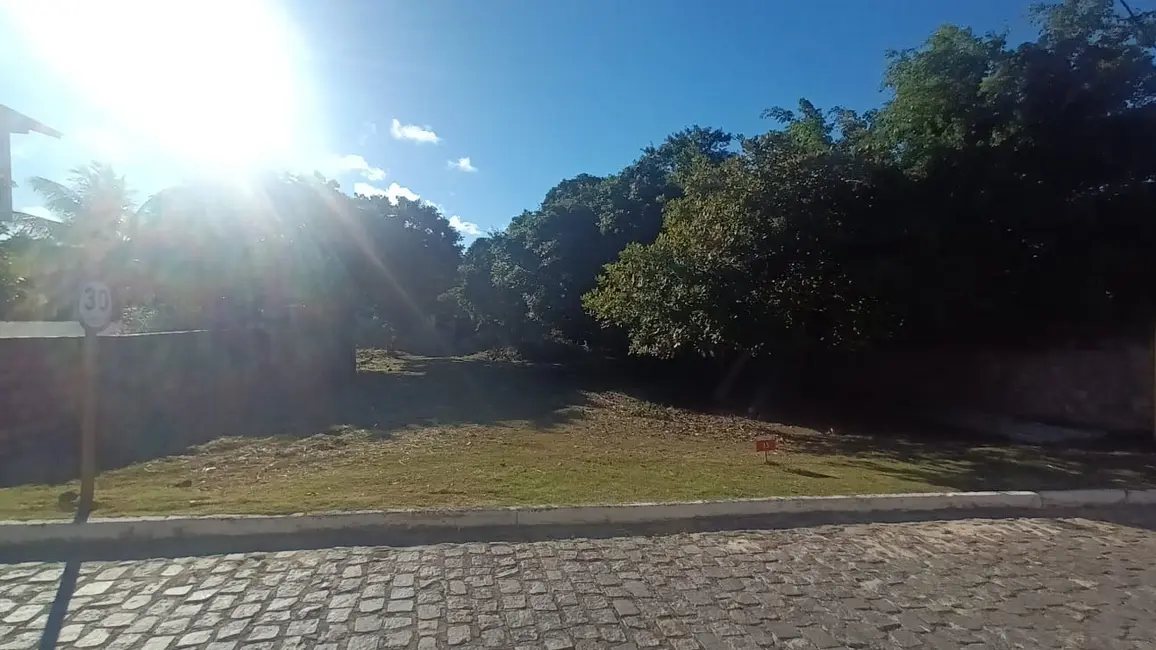 Foto 4 de Terreno / Lote à venda, 700m2 em Camacari - BA