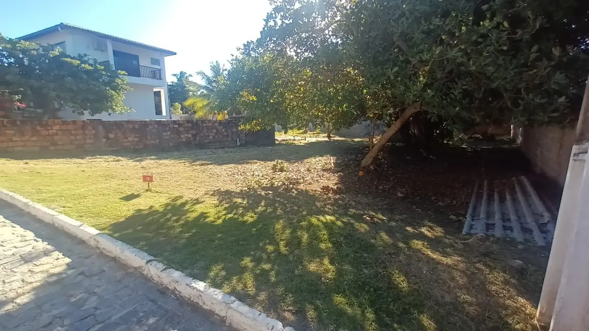 Foto 6 de Terreno / Lote à venda, 700m2 em Camacari - BA
