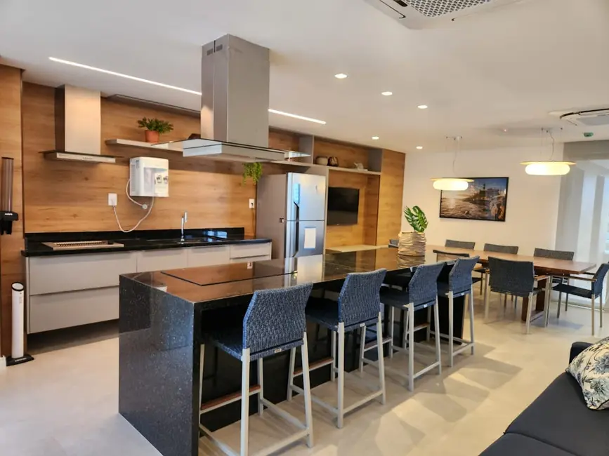 Apartamento com 1 quarto à venda, 46m2 em Barra, Salvador - BA - imagem 2 Foto 2 de Apartamento com 1 quarto à venda, 46m2 em Barra, Salvador - BA