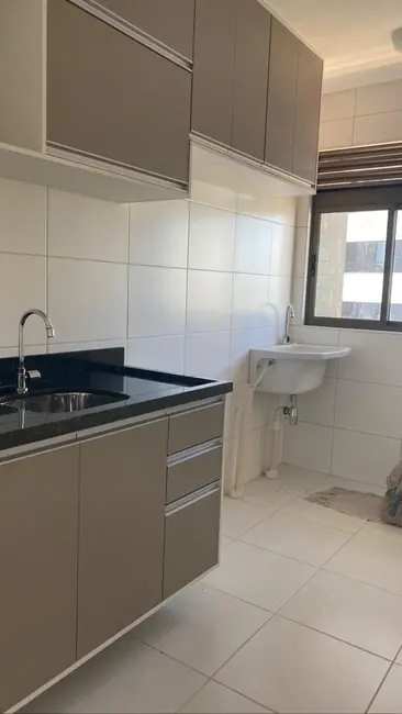 Foto 2 de Apartamento com 2 quartos para alugar, 53m2 em Parque Bela Vista, Salvador - BA