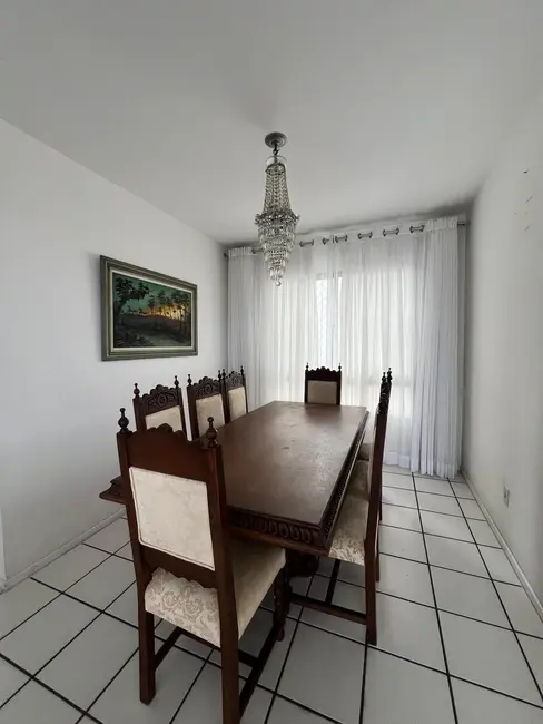 Foto 6 de Apartamento com 3 quartos à venda, 110m2 em Itaigara, Salvador - BA