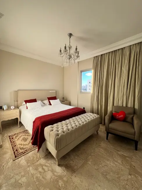 Foto 5 de Apartamento com 3 quartos à venda, 225m2 em Itaigara, Salvador - BA