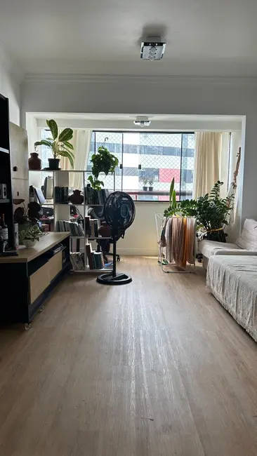 Foto 4 de Apartamento com 4 quartos à venda, 106m2 em Itaigara, Salvador - BA