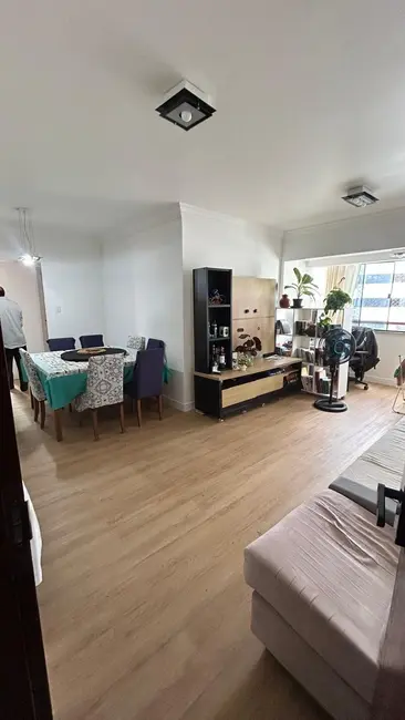 Foto 5 de Apartamento com 4 quartos à venda, 106m2 em Itaigara, Salvador - BA