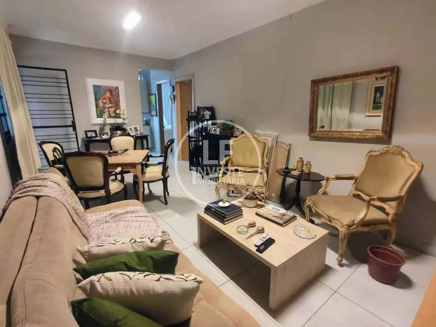Foto 1 de Casa com 3 quartos à venda, 250m2 em Conjunto Vila Isabel, Goiania - GO