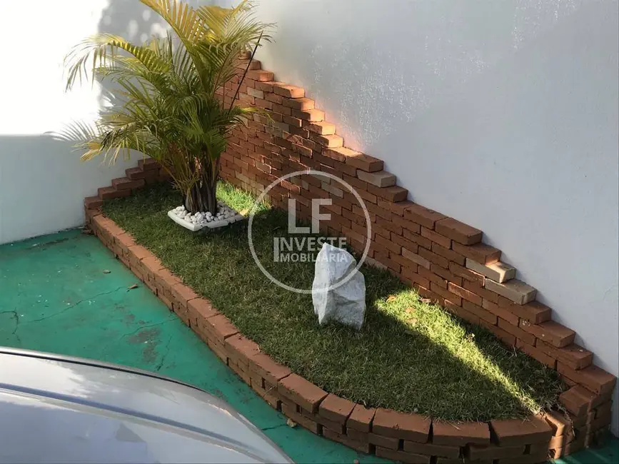 Foto 3 de Casa com 3 quartos à venda, 310m2 em Setor Garavelo, Aparecida De Goiania - GO