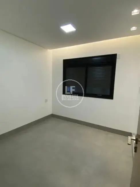 Foto 8 de Casa de Condomínio com 3 quartos à venda, 312m2 em Jardim Cristal, Aparecida De Goiania - GO