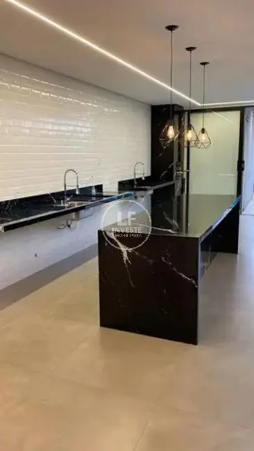 Foto 5 de Casa de Condomínio com 3 quartos à venda, 312m2 em Jardim Cristal, Aparecida De Goiania - GO