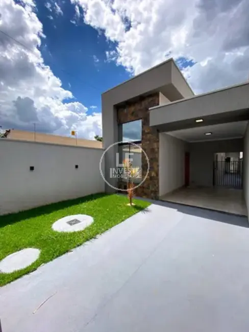 Foto 1 de Casa com 3 quartos à venda, 180m2 em Sítios Santa Luzia Residencial, Aparecida De Goiania - GO