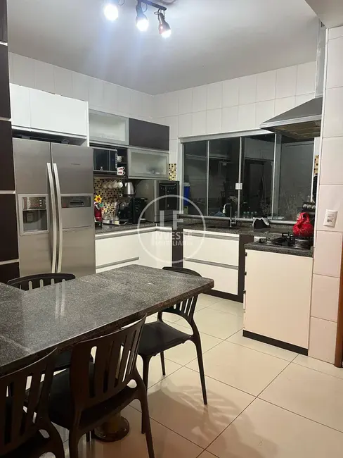 Foto 9 de Casa de Condomínio com 3 quartos à venda, 125m2 em Parque Amazônia, Goiania - GO