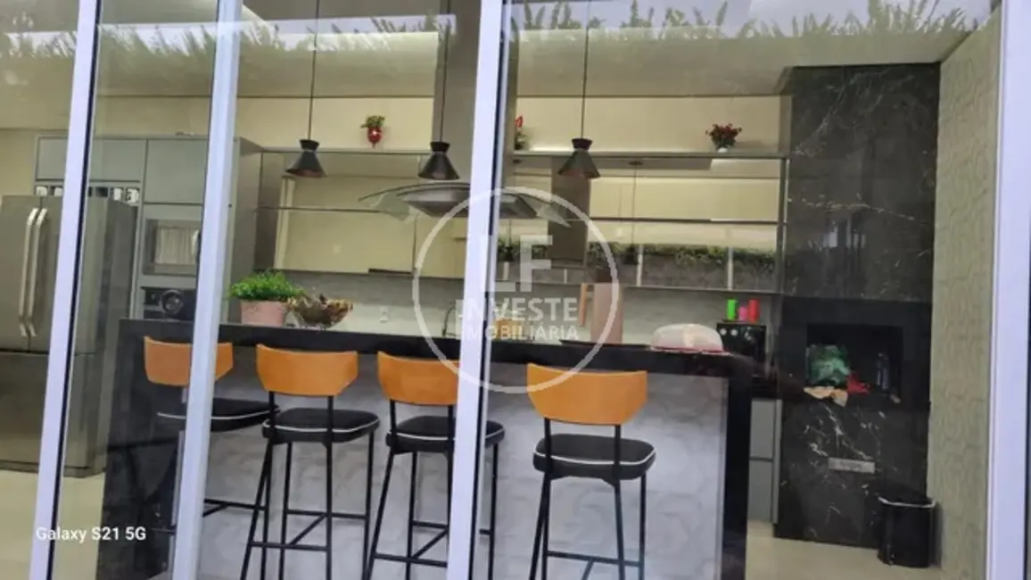 Foto 8 de Casa de Condomínio com 3 quartos à venda, 300m2 em Parqville Pinheiros, Aparecida De Goiania - GO