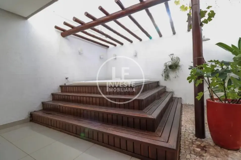 Casa com 4 quartos à venda, 360m2 em Jardim América, Goiania - GO - imagem 6 Foto 6 de Casa com 4 quartos à venda, 360m2 em Jardim América, Goiania - GO