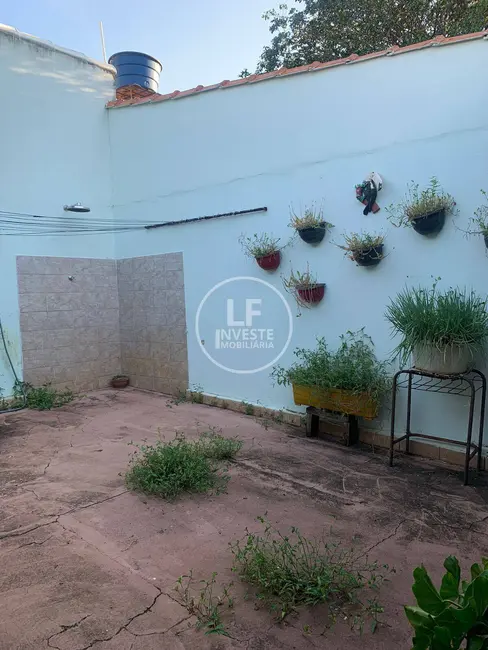 Foto 2 de Casa com 3 quartos à venda, 420m2 em Jardim Guanabara III, Goiania - GO