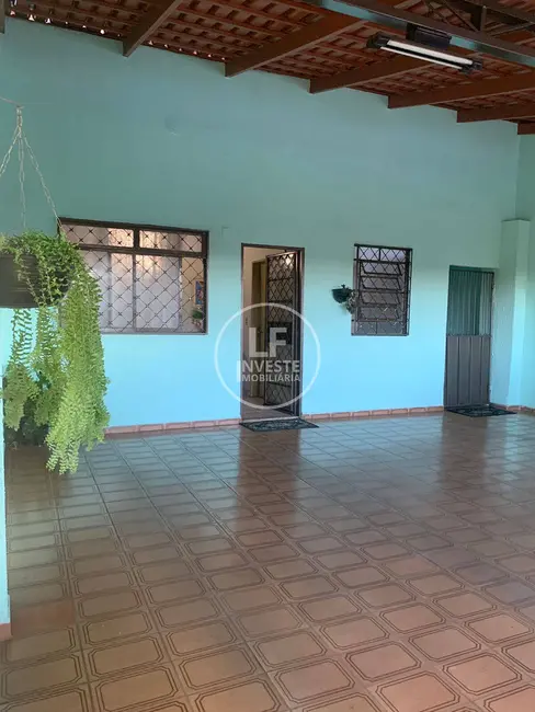 Foto 8 de Casa com 3 quartos à venda, 420m2 em Jardim Guanabara III, Goiania - GO