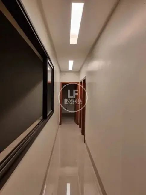 Foto 9 de Casa de Condomínio com 3 quartos à venda, 360m2 em Senador Canedo - GO