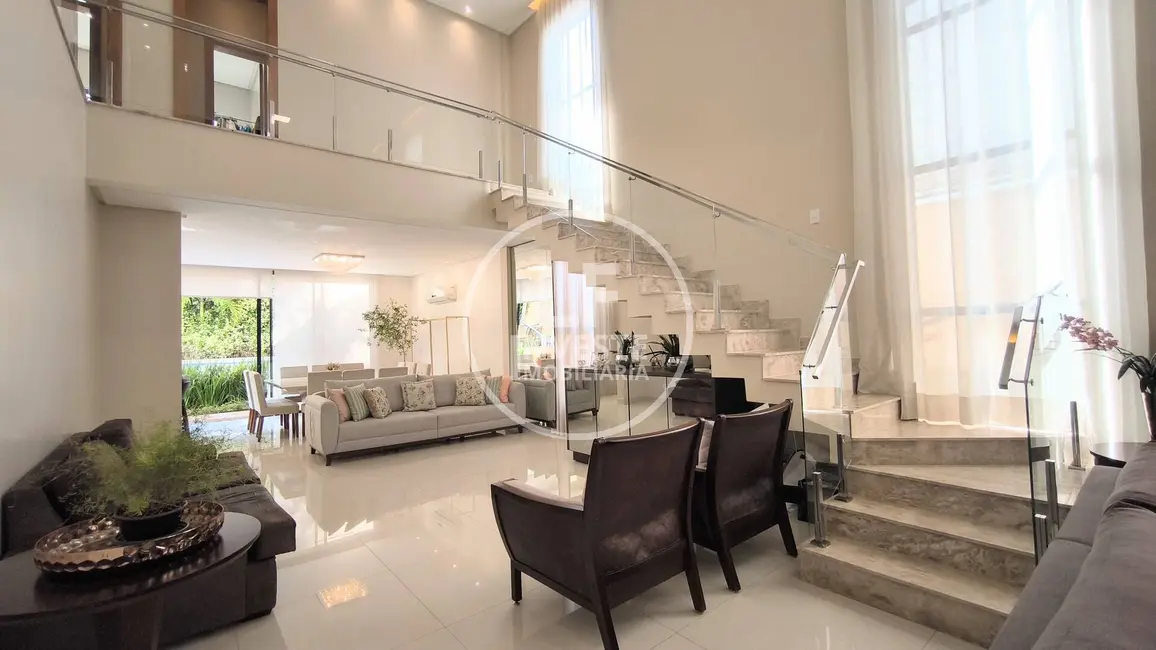 Foto 3 de Casa de Condomínio com 4 quartos à venda, 487m2 em Jardins Madri, Goiania - GO