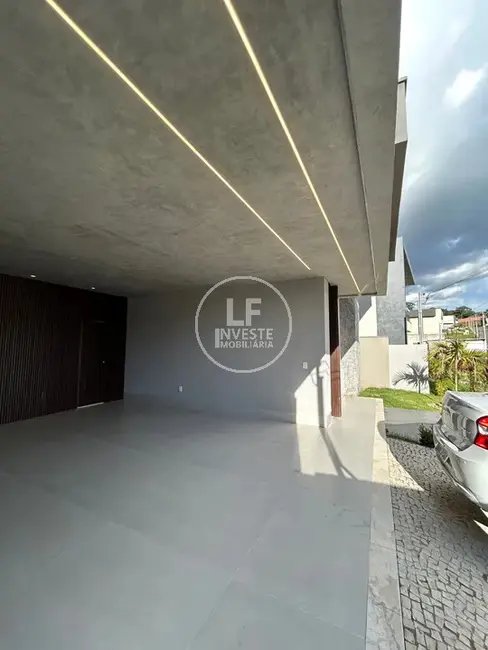 Foto 4 de Casa de Condomínio com 4 quartos à venda, 361m2 em Senador Canedo - GO