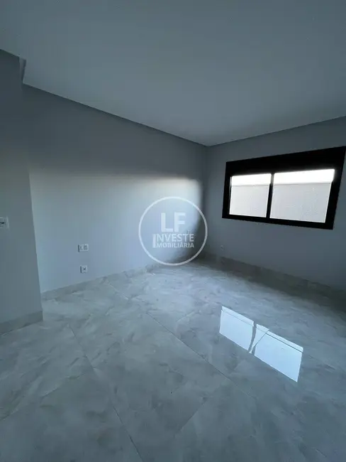 Casa de Condomínio com 3 quartos à venda, 426m2 em Jardins Nápoles, Senador Canedo - GO - imagem 9 Foto 9 de Casa de Condomínio com 3 quartos à venda, 426m2 em Jardins Nápoles, Senador Canedo - GO