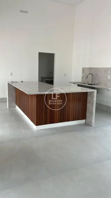 Casa de Condomínio com 3 quartos à venda, 305m2 em Senador Canedo - GO - imagem 9 Foto 9 de Casa de Condomínio com 3 quartos à venda, 305m2 em Senador Canedo - GO