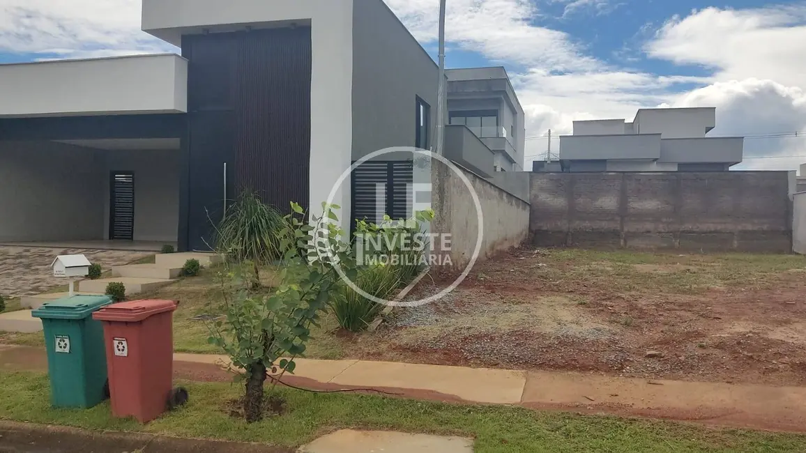 Foto 2 de Lote de Condomínio à venda, 312m2 em Jardim Cristal, Aparecida De Goiania - GO