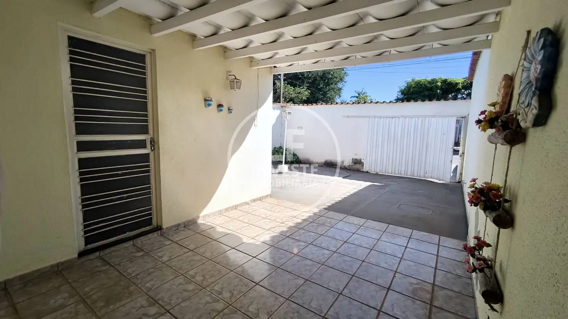 Foto 4 de Casa com 3 quartos à venda, 210m2 em Jardim Europa, Goiania - GO