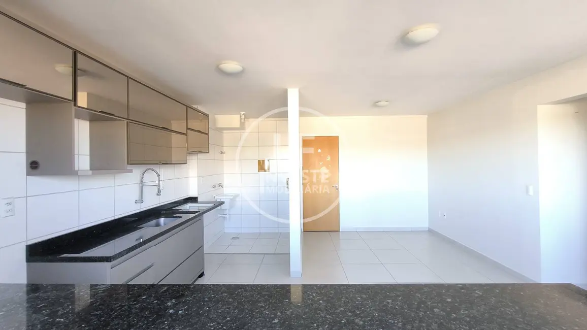 Foto 2 de Apartamento com 2 quartos à venda, 70m2 em Setor Negrão de Lima, Goiania - GO