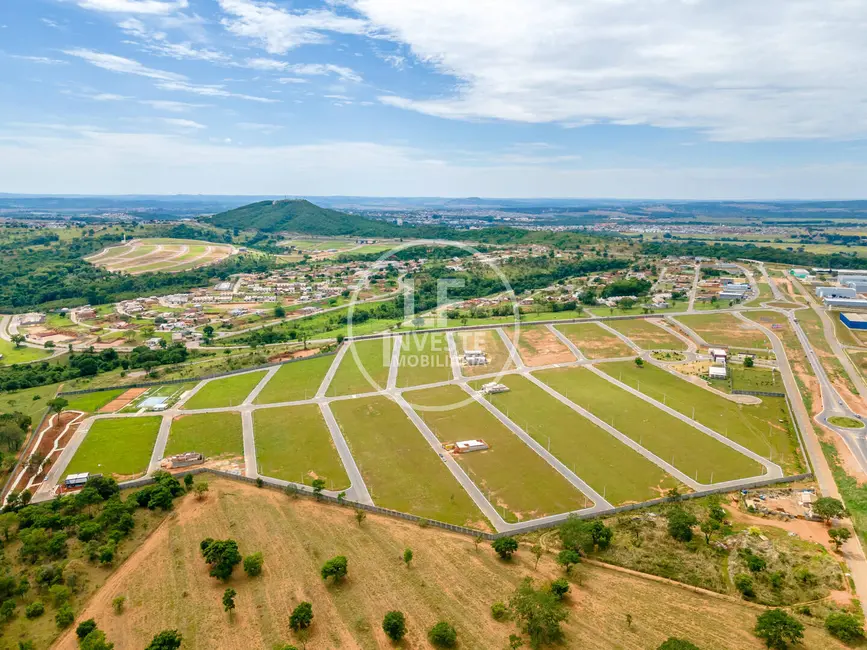 Lote de Condomínio à venda, 300m2 em Área Rural de Senador Canedo, Senador Canedo - GO - imagem 2 Foto 2 de Lote de Condomínio à venda, 300m2 em Área Rural de Senador Canedo, Senador Canedo - GO