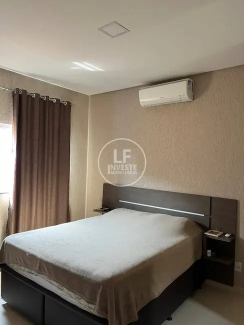 Foto 2 de Casa com 2 quartos à venda, 180m2 em Goiânia 2, Goiania - GO