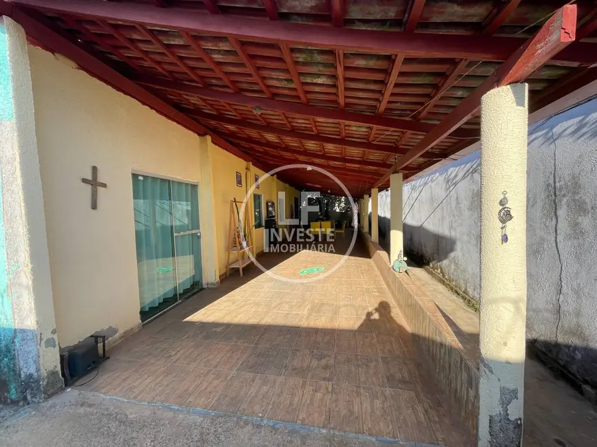 Foto 2 de Casa com 3 quartos à venda, 408m2 em Aragoiania - GO