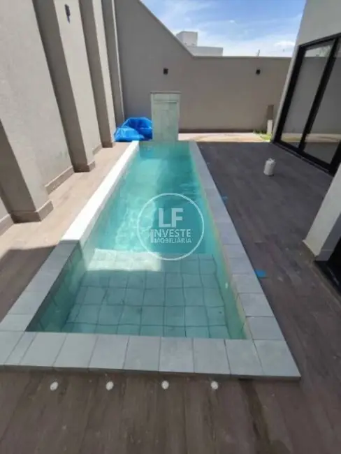 Casa com 4 quartos à venda, 288m2 em Senador Canedo - GO - imagem 2 Foto 2 de Casa com 4 quartos à venda, 288m2 em Senador Canedo - GO