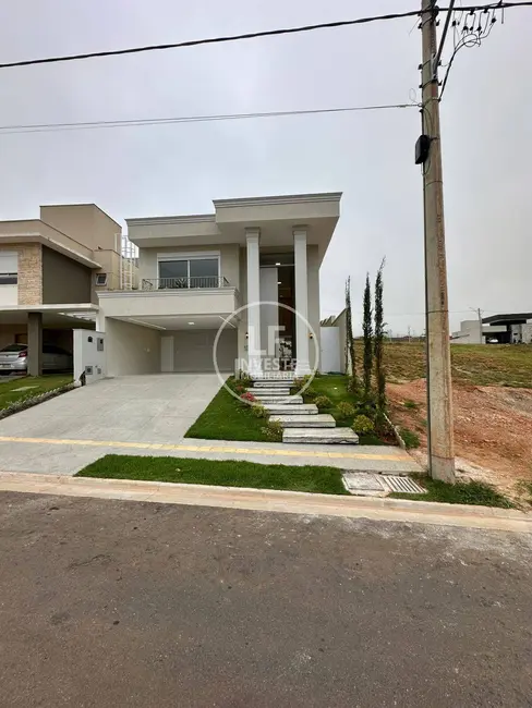 Casa de Condomínio com 4 quartos à venda, 301m2 em Senador Canedo - GO - imagem 1 Foto 1 de Casa de Condomínio com 4 quartos à venda, 301m2 em Senador Canedo - GO