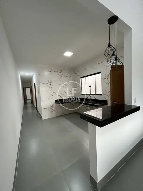 Foto 1 de Casa com 3 quartos à venda, 150m2 em Residencial Monte Pascoal, Goiania - GO