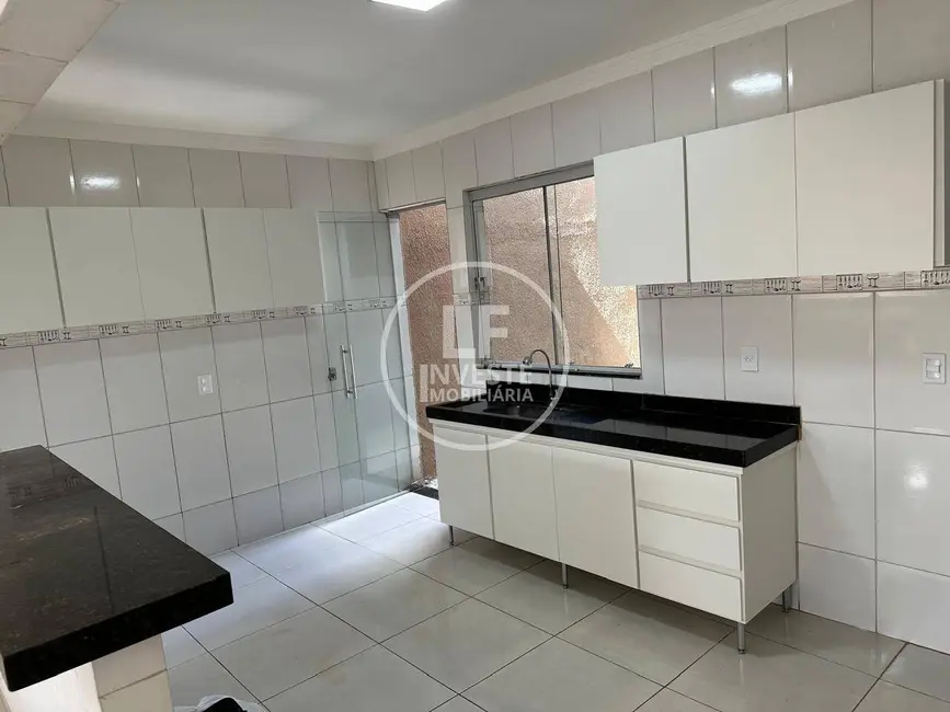 Foto 3 de Casa com 3 quartos à venda, 150m2 em Residencial Recanto do Bosque, Goiania - GO