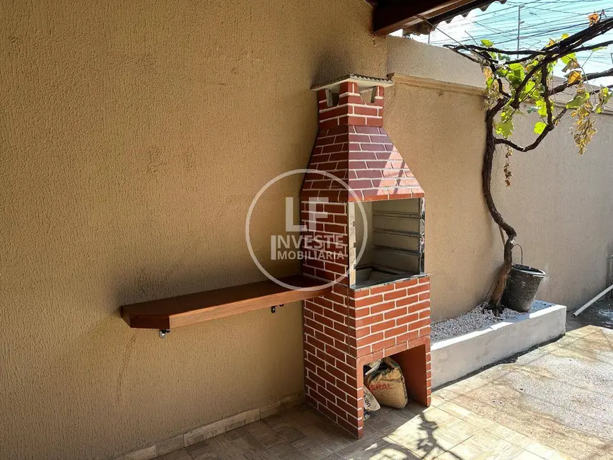 Foto 2 de Casa com 3 quartos à venda, 150m2 em Residencial Recanto do Bosque, Goiania - GO