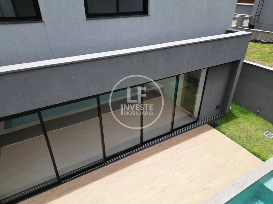 Foto 7 de Casa de Condomínio com 4 quartos à venda, 300m2 em Senador Canedo - GO