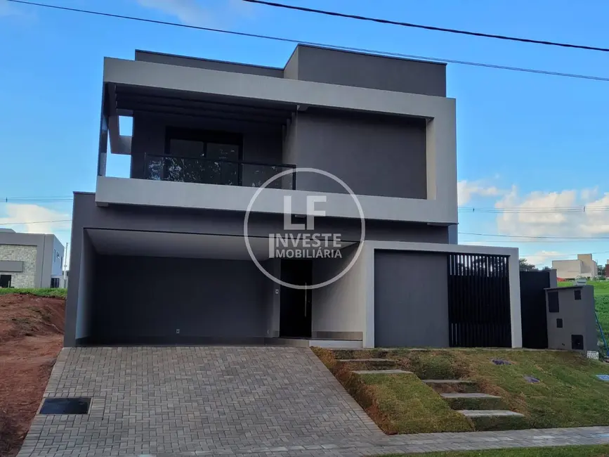 Foto 1 de Casa de Condomínio com 4 quartos à venda, 300m2 em Senador Canedo - GO