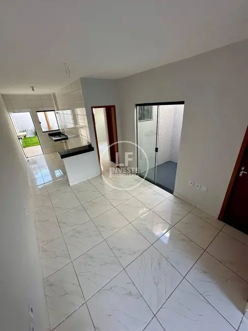 Foto 2 de Casa com 2 quartos à venda, 150m2 em Residencial Buena Vista III, Goiania - GO