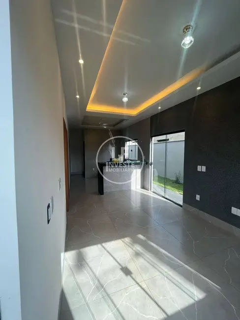 Casa de Condomínio com 3 quartos à venda, 200m2 em Jardim Decolores, Trindade - GO - imagem 1 Foto 1 de Casa de Condomínio com 3 quartos à venda, 200m2 em Jardim Decolores, Trindade - GO