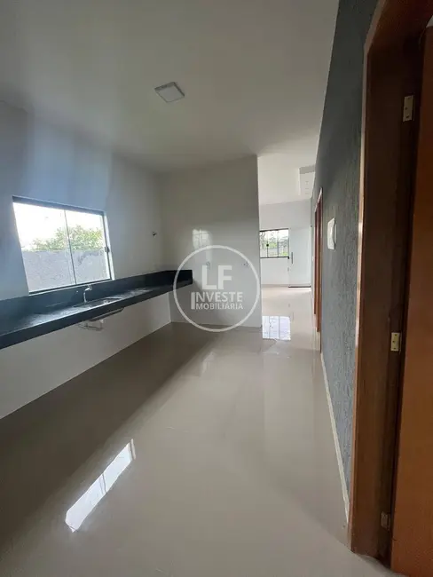 Casa de Condomínio com 3 quartos à venda, 200m2 em Jardim Decolores, Trindade - GO - imagem 5 Foto 5 de Casa de Condomínio com 3 quartos à venda, 200m2 em Jardim Decolores, Trindade - GO