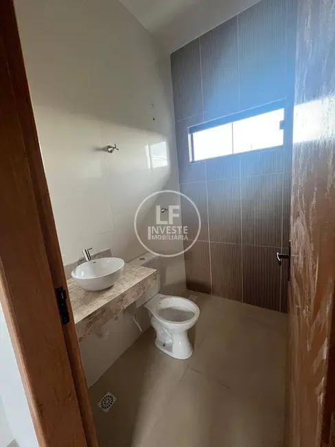 Casa de Condomínio com 3 quartos à venda, 200m2 em Jardim Decolores, Trindade - GO - imagem 8 Foto 8 de Casa de Condomínio com 3 quartos à venda, 200m2 em Jardim Decolores, Trindade - GO