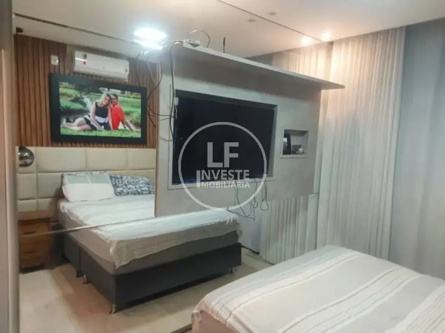 Foto 6 de Casa com 4 quartos à venda, 320m2 em Village Veneza, Goiania - GO