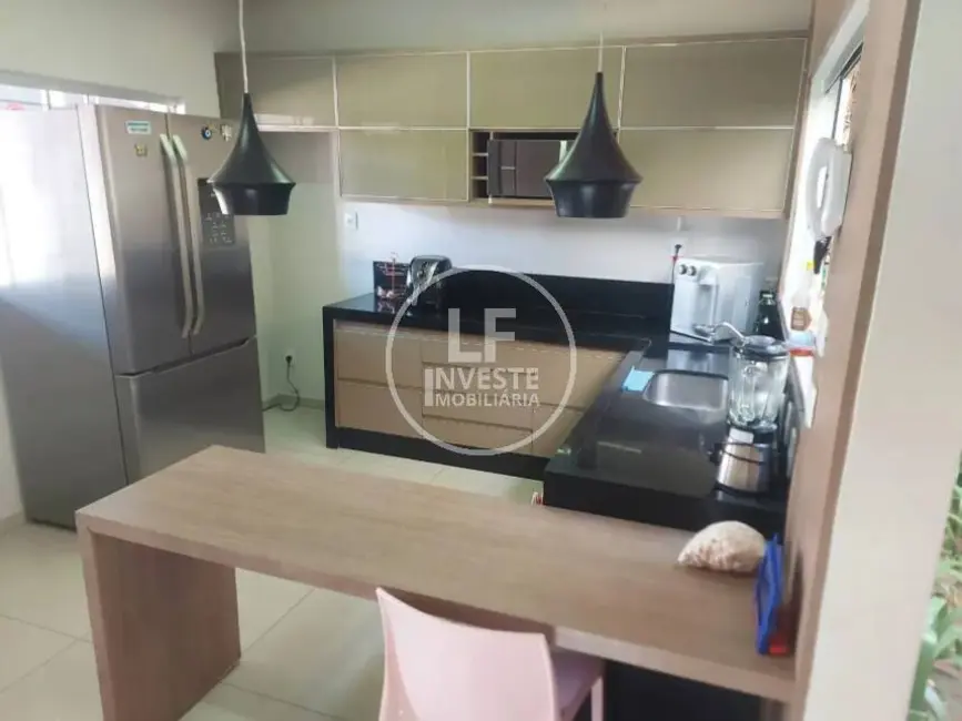 Foto 9 de Casa com 4 quartos à venda, 320m2 em Village Veneza, Goiania - GO