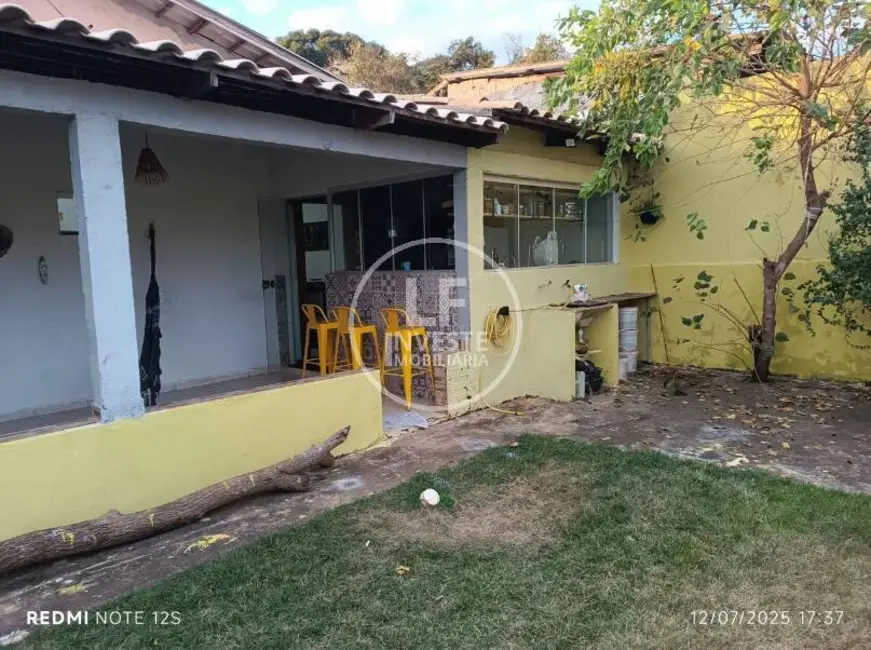 Foto 2 de Casa com 2 quartos à venda, 200m2 em Santo Hilário, Goiania - GO