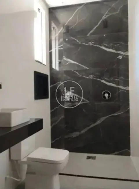 Casa com 3 quartos à venda, 160m2 em Jardim América, Goiania - GO - imagem 4 Foto 4 de Casa com 3 quartos à venda, 160m2 em Jardim América, Goiania - GO