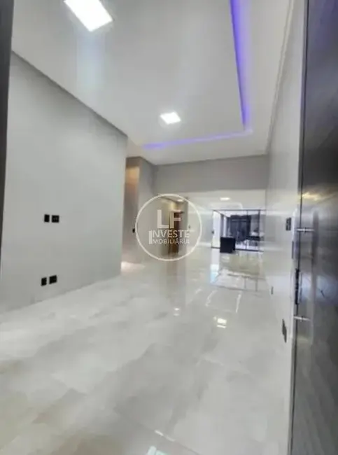 Casa com 3 quartos à venda, 160m2 em Jardim América, Goiania - GO - imagem 2 Foto 2 de Casa com 3 quartos à venda, 160m2 em Jardim América, Goiania - GO