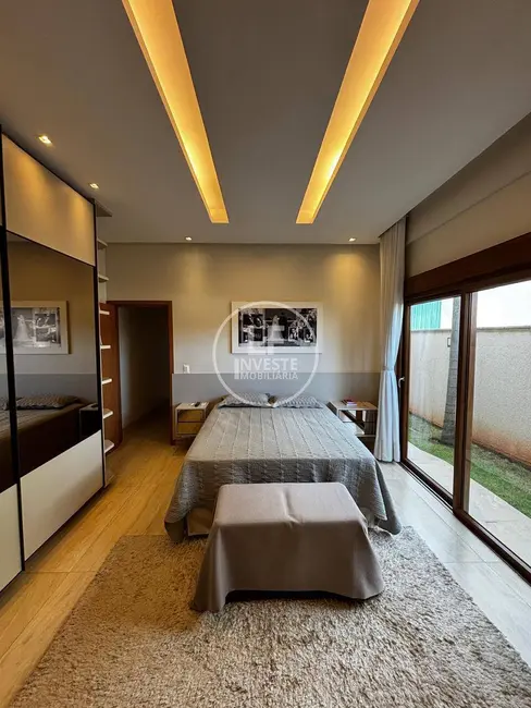 Foto 4 de Casa com 3 quartos à venda, 525m2 em Goiania - GO