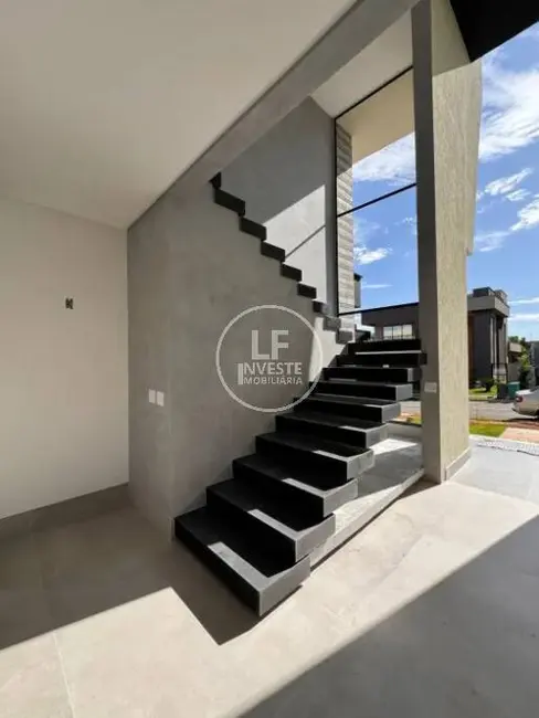 Foto 6 de Casa com 5 quartos à venda, 399m2 em Residencial Goiânia Golfe Clube, Goiania - GO