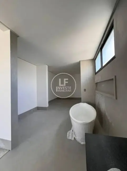 Foto 8 de Casa com 5 quartos à venda, 399m2 em Residencial Goiânia Golfe Clube, Goiania - GO