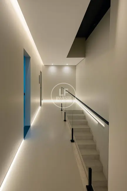 Sobrado com 4 quartos à venda, 300m2 em Senador Canedo - GO - imagem 6 Foto 6 de Sobrado com 4 quartos à venda, 300m2 em Senador Canedo - GO